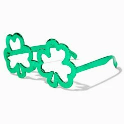 Brand new ๐ฅฐ Claire's St. Patrick's Day Shamrock Frames โ